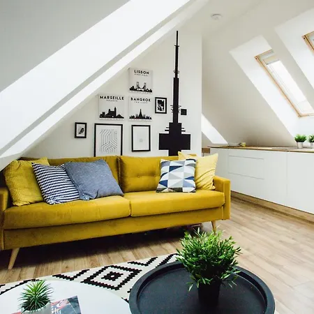 Apartment V10