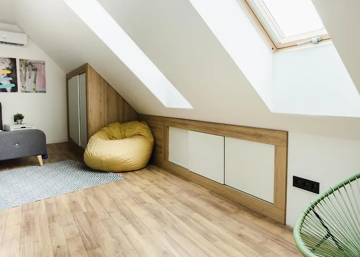 Apartament V10 *